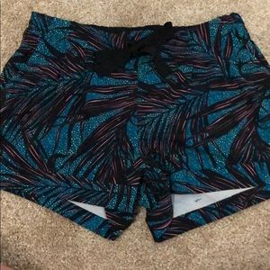 Lululemon Spring Break Away Shorts